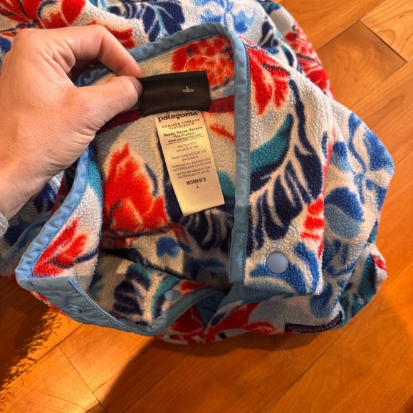 Patagonia Synchilla Snap Pullover fleece sweater bold floral printed red L manoa - Picture 8 of 9